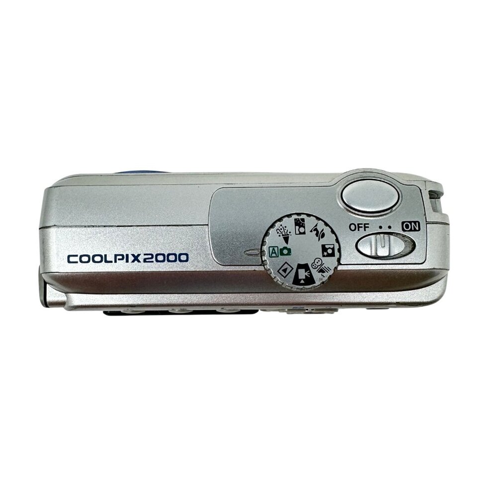 Nikon Coolpix 2000 2.0 MP Digital Camera - Tested/Works - Picture 4 of 8